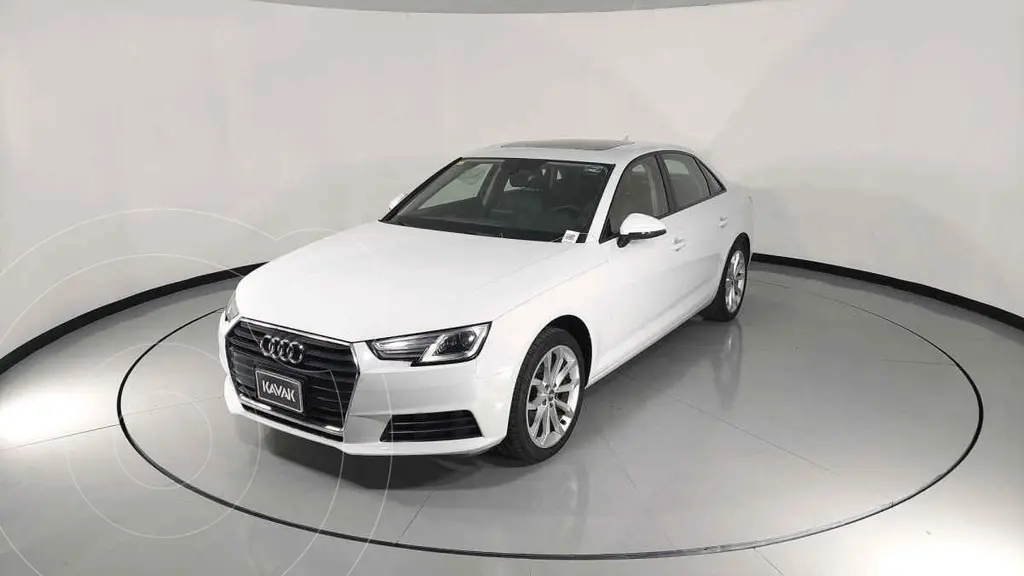 foto Audi A4 2.0 T Dynamic (190hp) usado (2017) color Negro precio $381,999