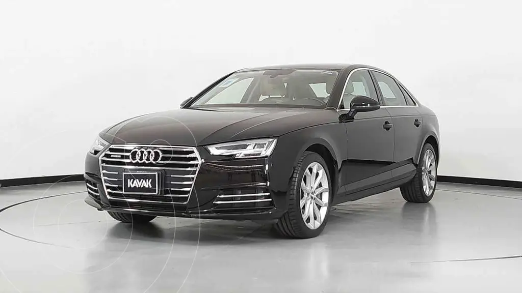 foto Audi A4 2.0 TDI Select (190hp) usado (2017) color Negro precio $464,999