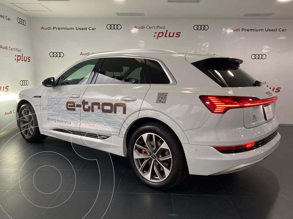 foto Audi e-tron 55 Advanced quattro usado (2021) color Blanco precio $1,599,000
