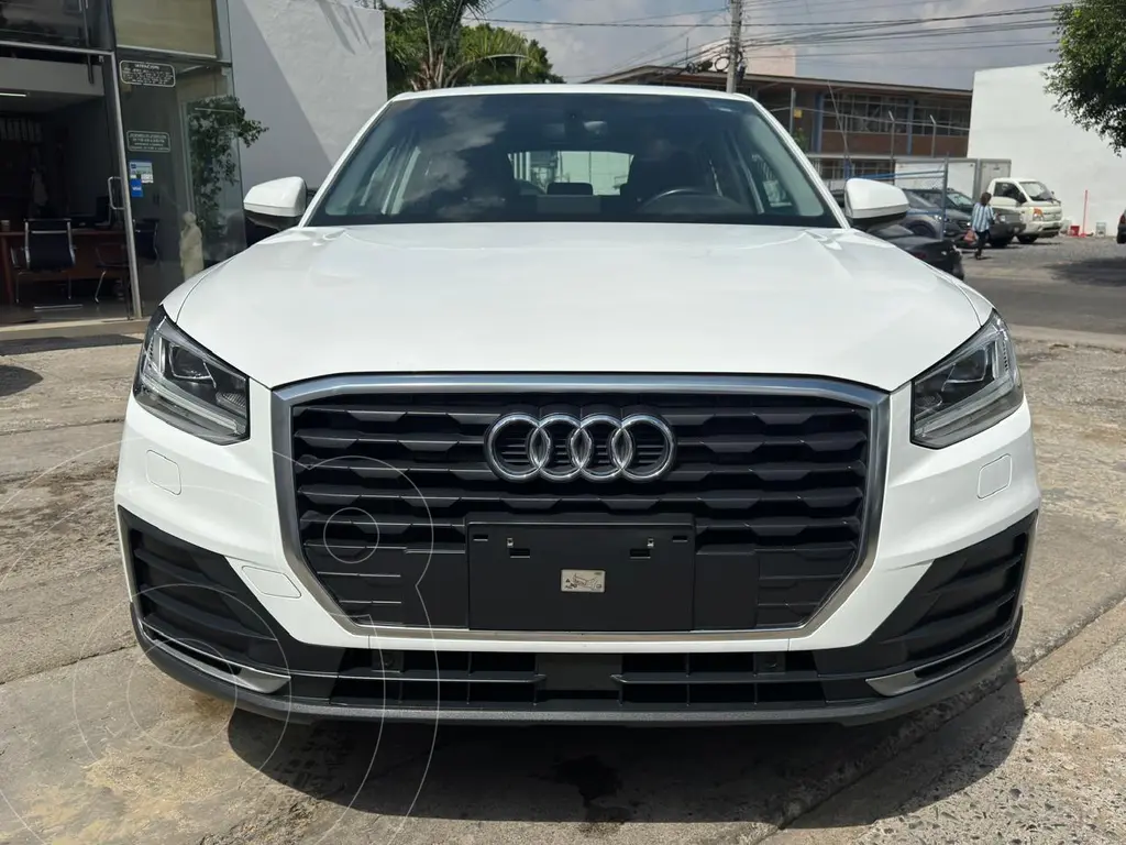 foto Audi Q2 35 TFSI Dynamic usado (2020) color Blanco Ibis precio $395,000