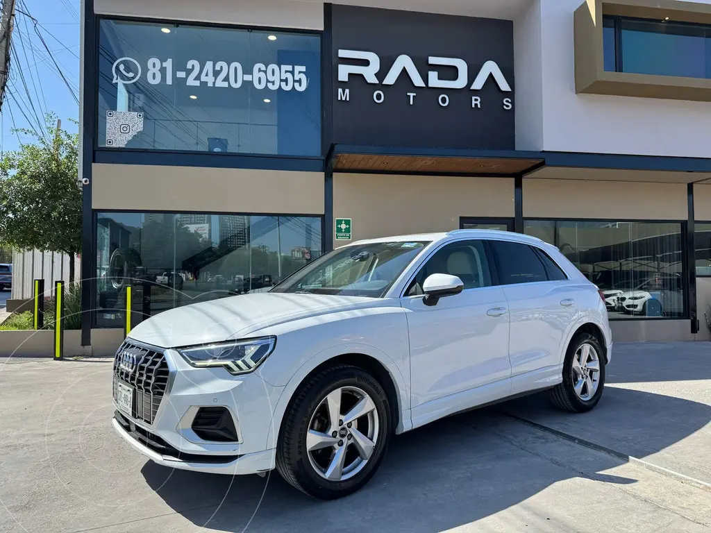 foto Audi Q3 Sportback 35 TFSI Select usado (2021) color Blanco precio $579,800