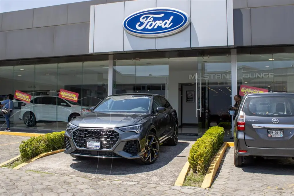 foto Audi Q3 Sportback RS SPORTBACK usado (2024) color Gris Oscuro precio $1,646,000