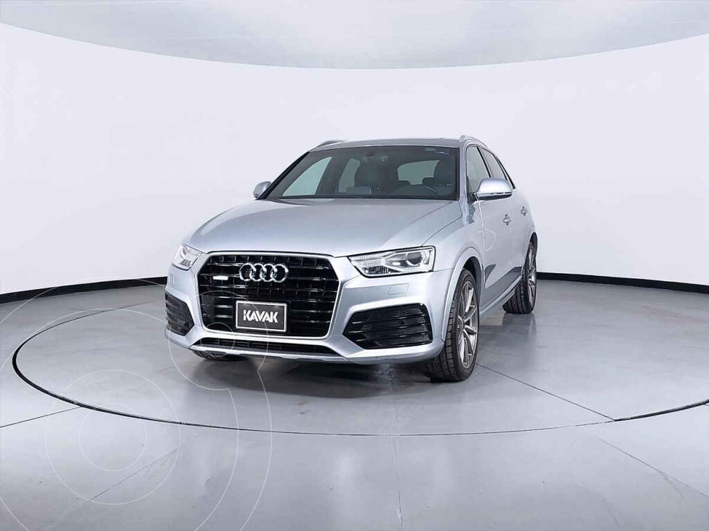 foto Audi Q3 Elite (220Hp) usado (2016) color Plata precio $422,999