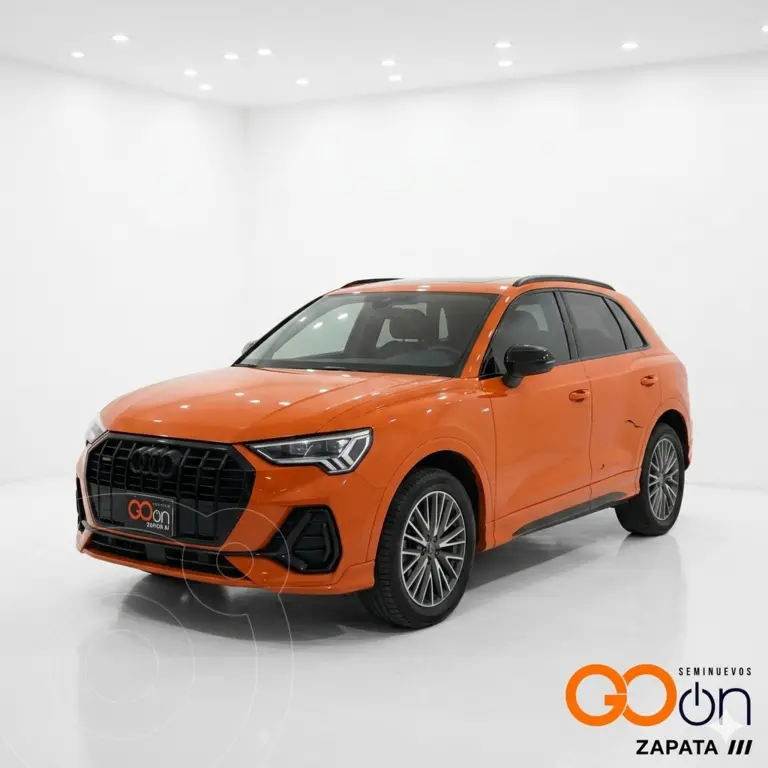 foto Audi Q3 TR usado (2024) color AUDNARANJA PULSO precio $645,000