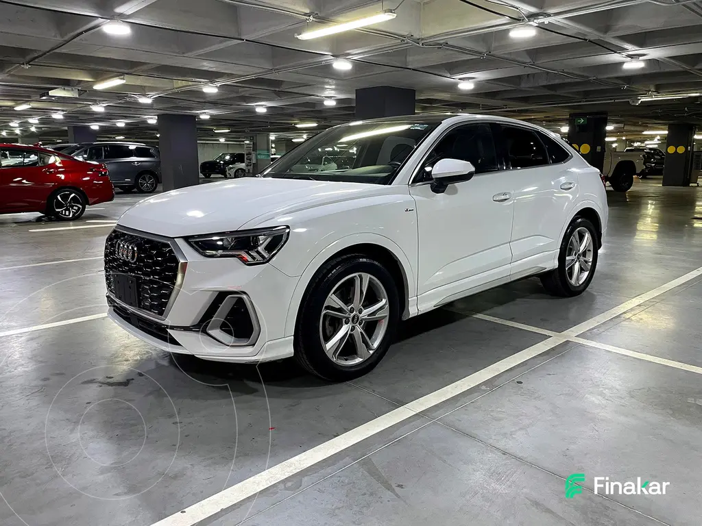 foto Audi Q3 35 TFSI S Line usado (2021) color Blanco precio $625,000