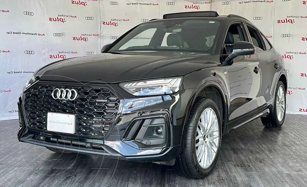 Audi Q5 Sportback 45 TFSI S Line usado (2023) color Negro precio 1,195,000