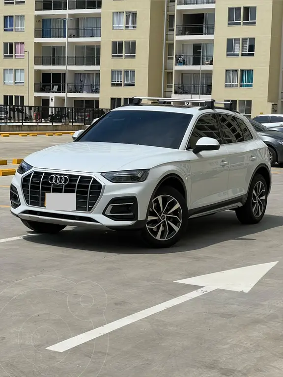Audi Q5 45 TFSI MHEV quattro S line usado en Cali