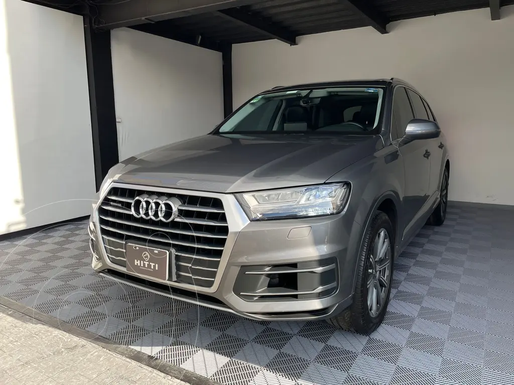 foto Audi Q7 3.0L TFSI Elite (333Hp) usado (2017) color Gris precio $509,000