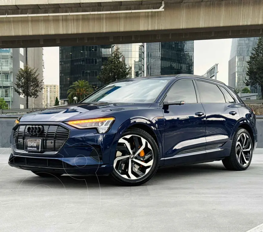 foto Audi Q8 e-tron 55 Advanced quattro financiado en mensualidades enganche $263,780 mensualidades desde $26,022