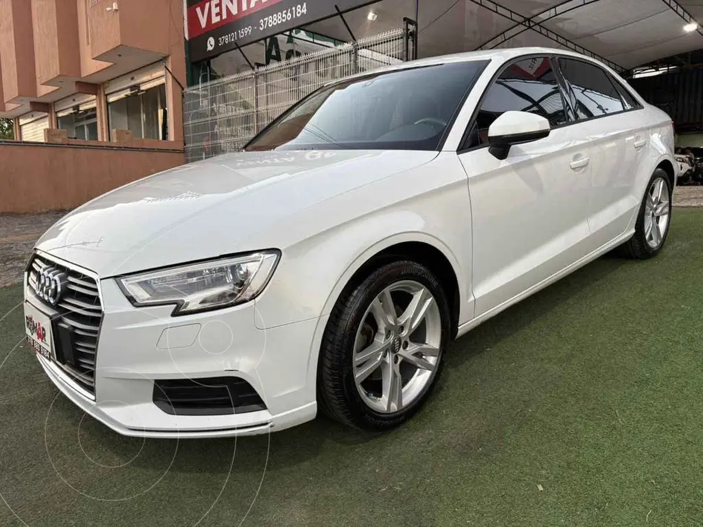 foto Audi S3 Sedán 2.0L usado (2018) color Blanco precio $264,999
