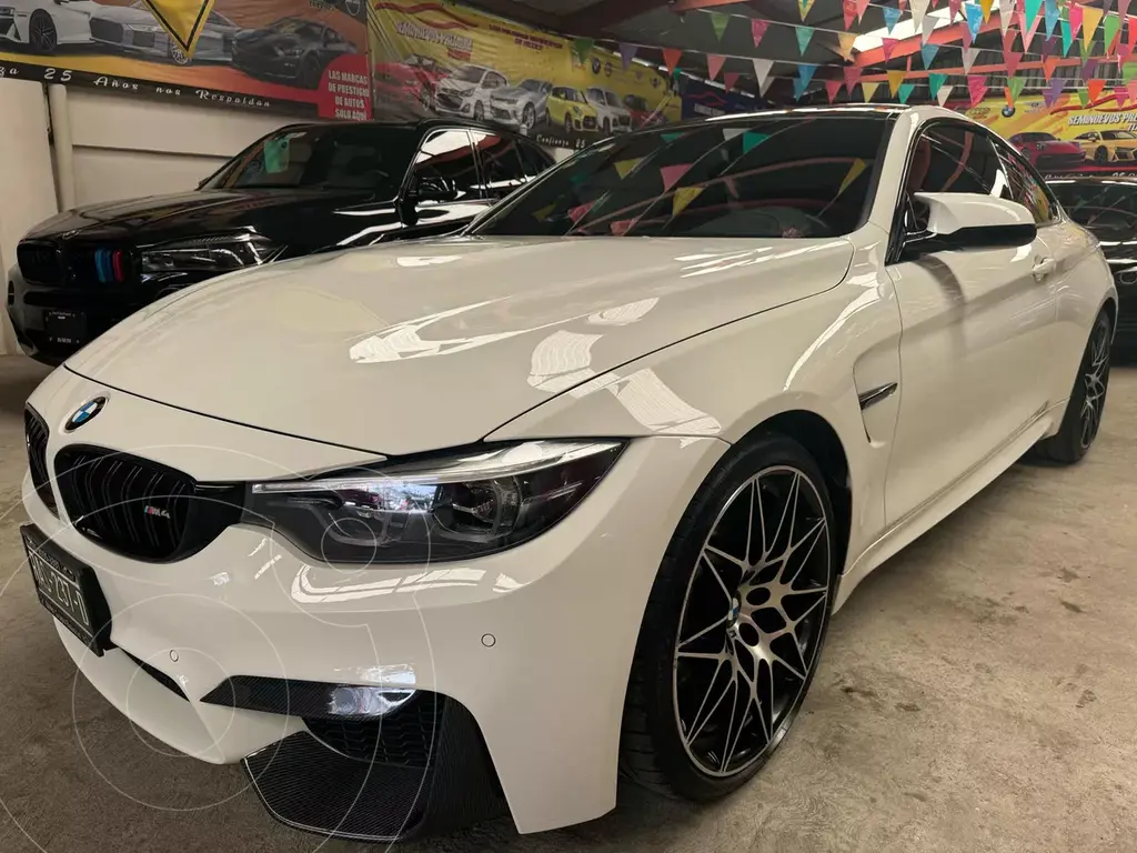 foto BMW M4 Coupé Competition financiado en mensualidades enganche $291,188 mensualidades desde $31,745