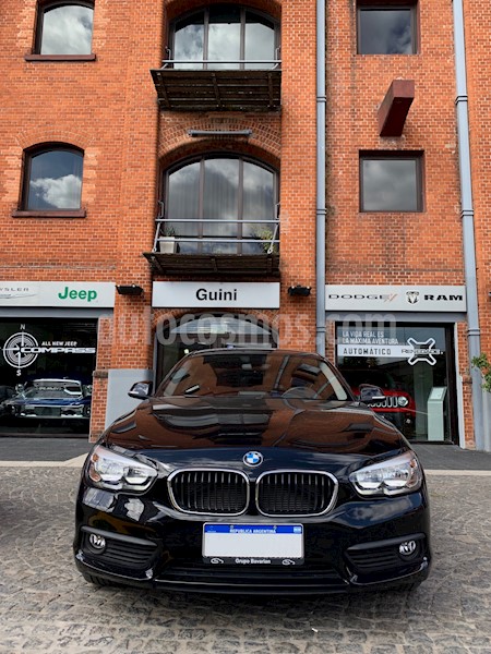 foto BMW Serie 1 120i Coupe Executive usado