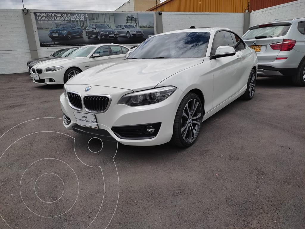foto BMW Serie 2 220i Sport Line usado (2019) color Blanco precio $103.900.000