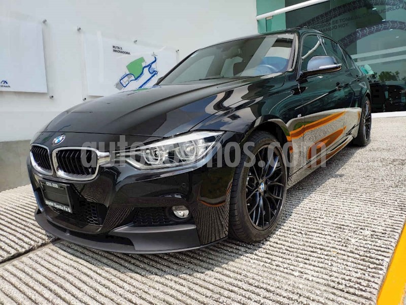 foto BMW Serie 3 320iA M Sport usado