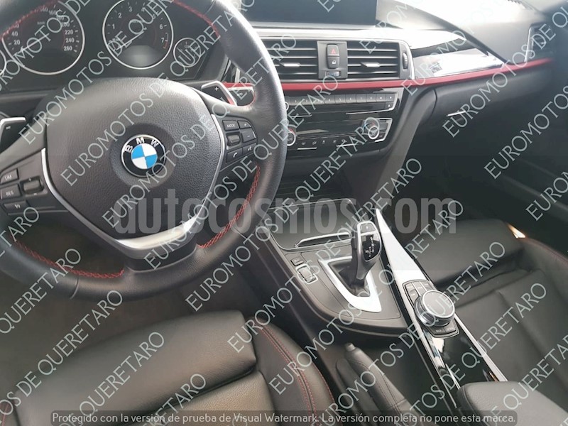 foto BMW Serie 3 330iA Sport Line usado