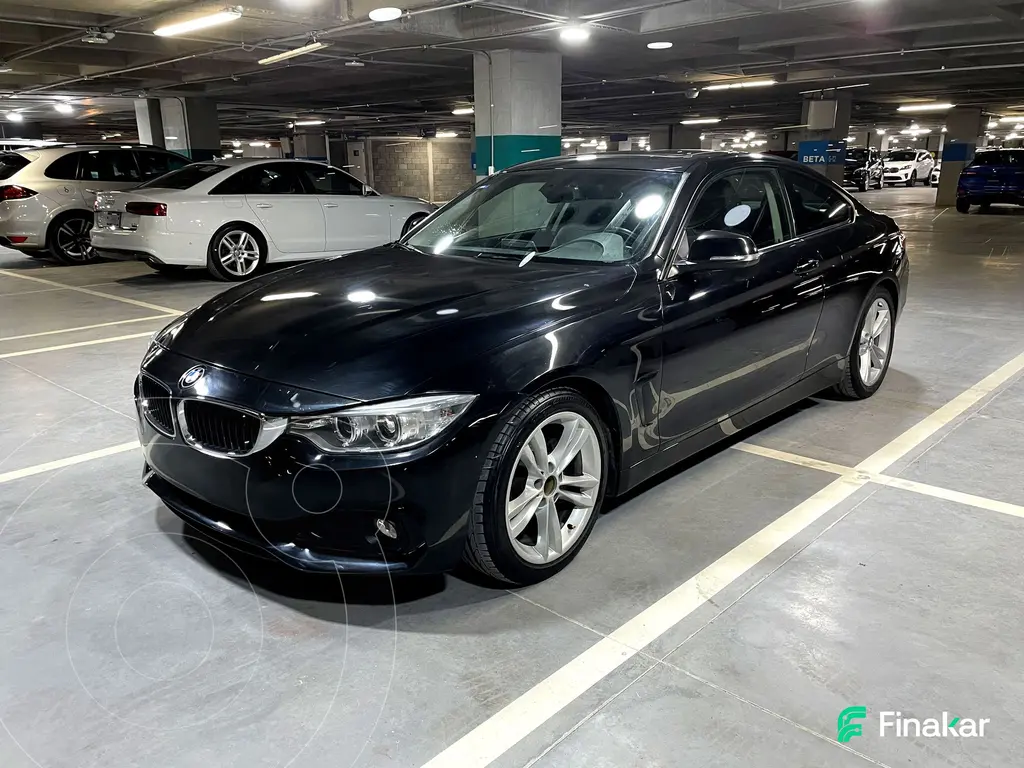 foto BMW Serie 3 320iA usado (2016) color Negro precio $325,000