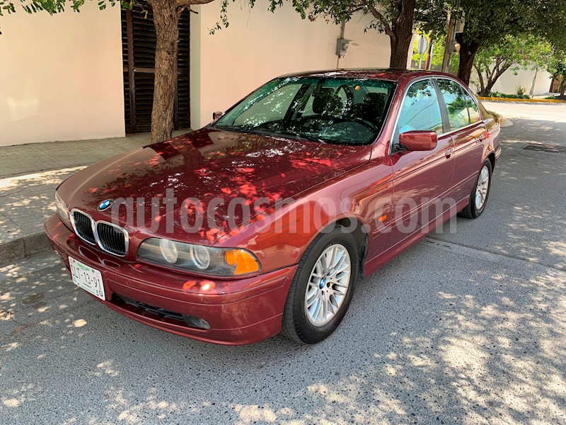 foto BMW Serie 5 530i Lujo usado