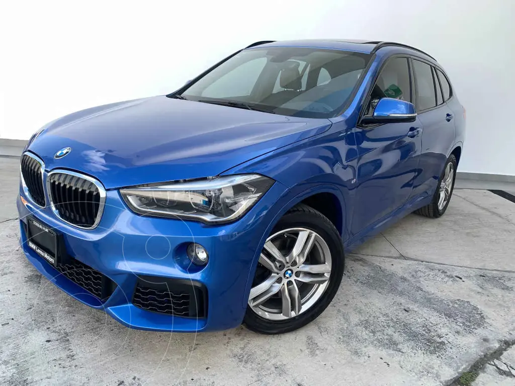 BMW X1 sDrive 20iA Sport Line usado (2019) color Azul precio $497,000