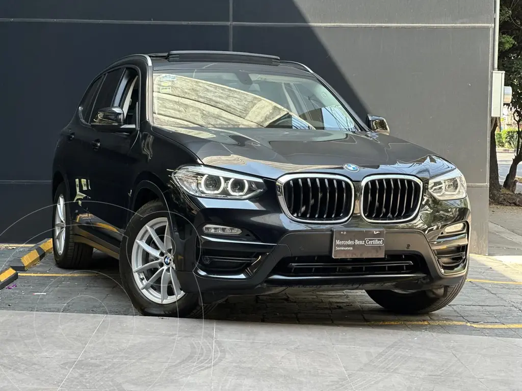 foto BMW X3 sDrive20i usado (2020) color Negro precio $495,000