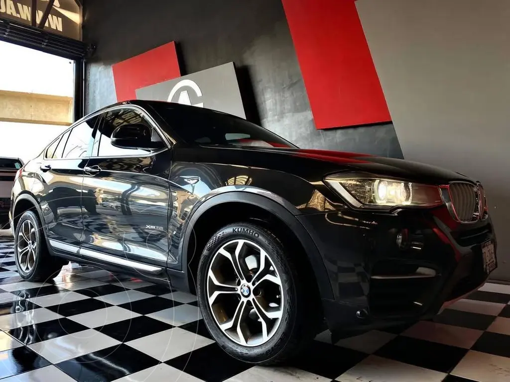 foto BMW X4 xDrive28i X Line Aut usado (2017) color Gris precio $399,000