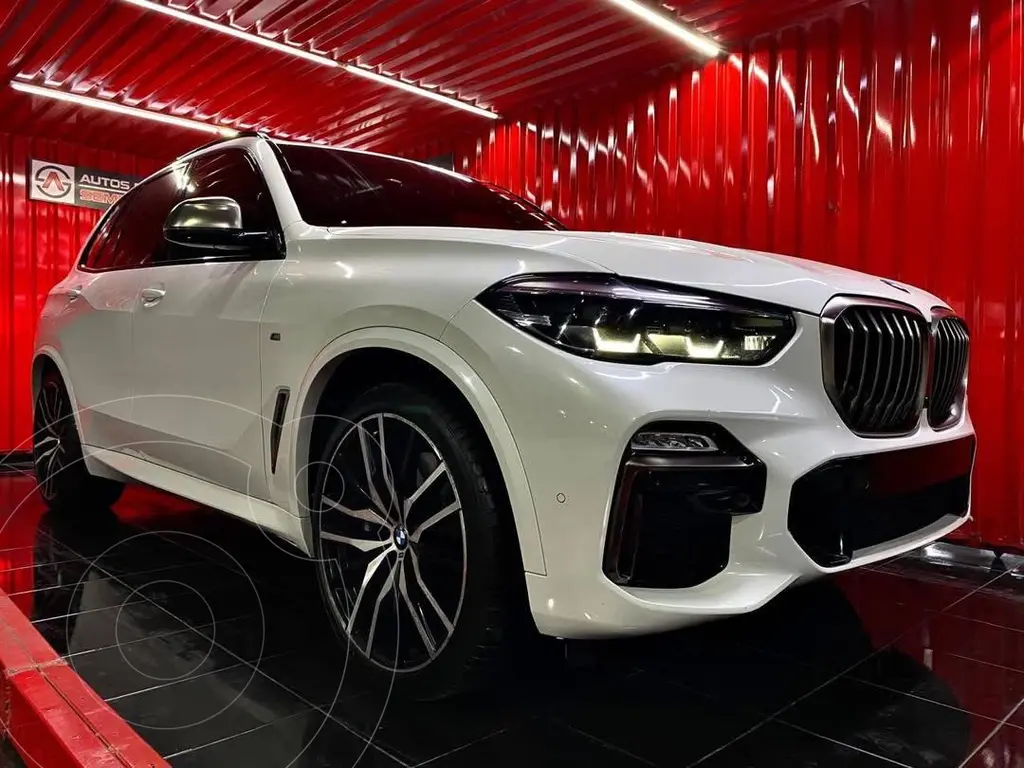 foto BMW X5 M Competition usado (2021) color Blanco precio $949,000