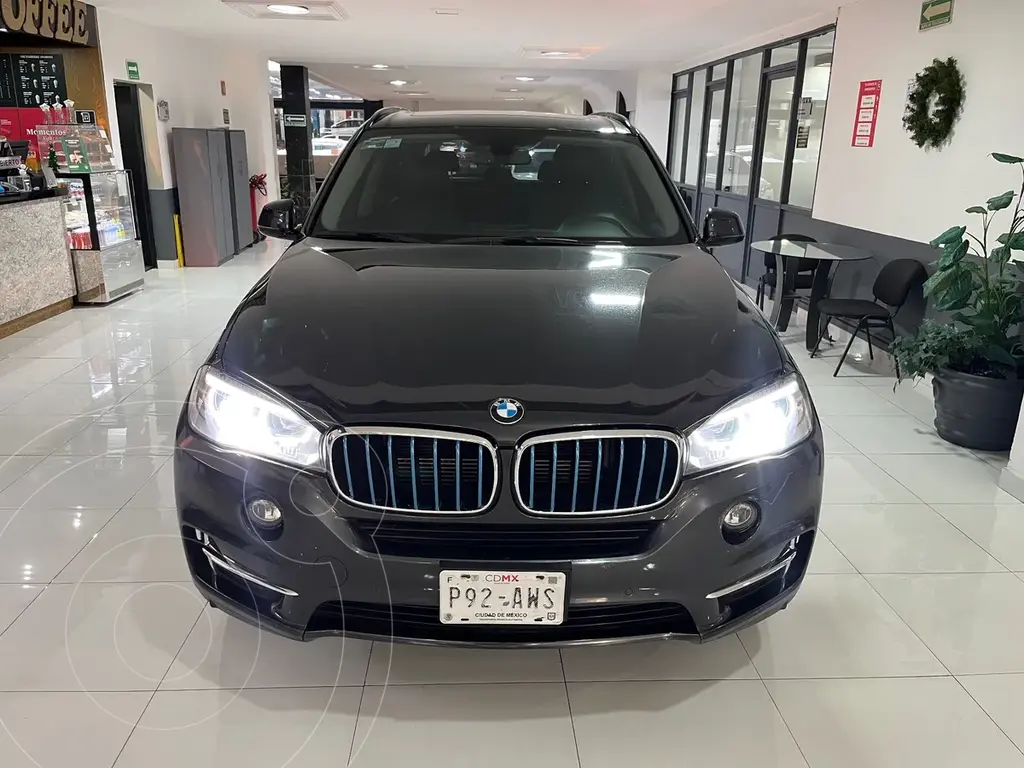 foto BMW X5 xDrive 40e Excellence (Híbrido) usado (2018) color Negro precio $425,000