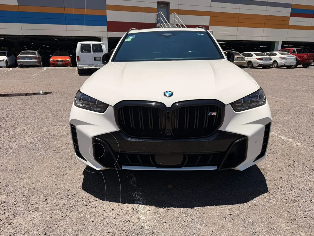 BMW x5 m60i (2024)