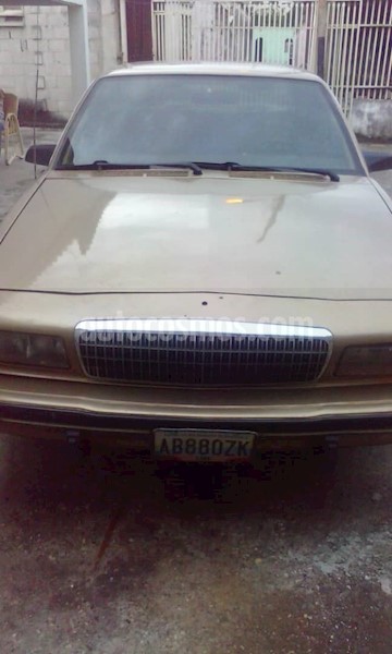 foto Buick Century DLX V6 3.3i 12V usado