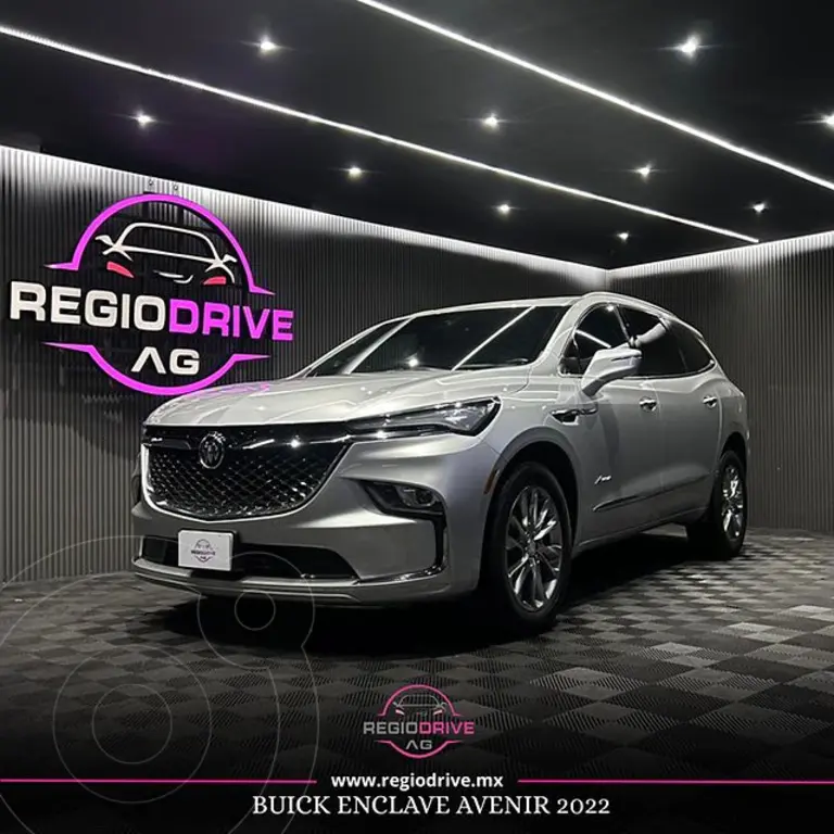 foto Buick Enclave Avenir usado (2022) color Plata Brillante precio $539,900