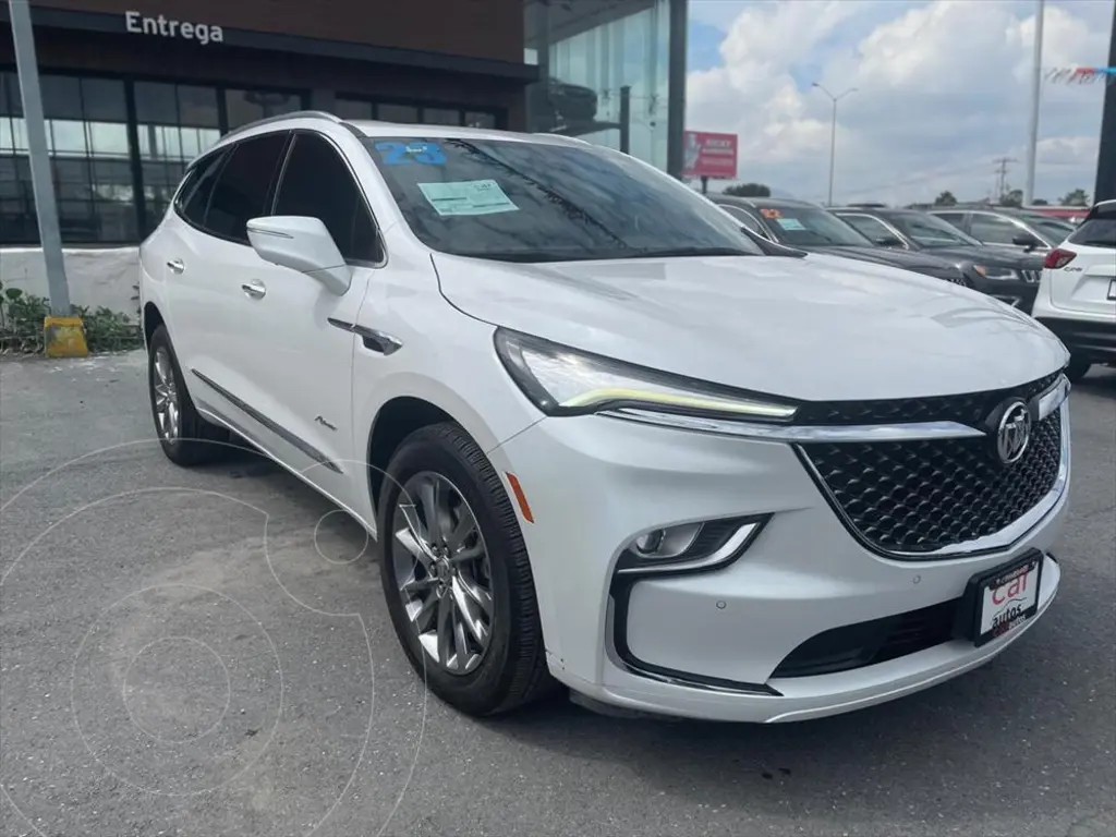 foto Buick Enclave Avenir usado (2023) color Blanco precio $928,000
