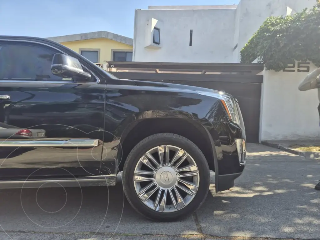 Cadillac Escalade ESV Platinum 2020