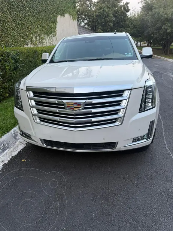 Cadillac Escalade Paq P 4x4 Premium usado (2015) color Blanco Diamante precio $549,000