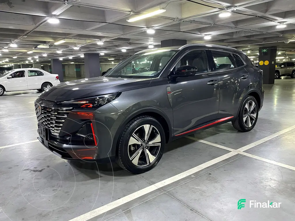 foto Changan CS55 Plus Luxury usado (2024) color Gris Oscuro precio $320,000