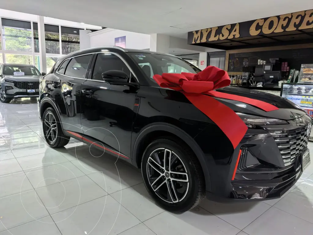foto Changan CS55 Plus Premium usado (2024) color Negro Diamante precio $410,000