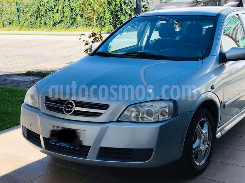 foto Chevrolet Astra 5P 2.4L Comfort D Seminuevo