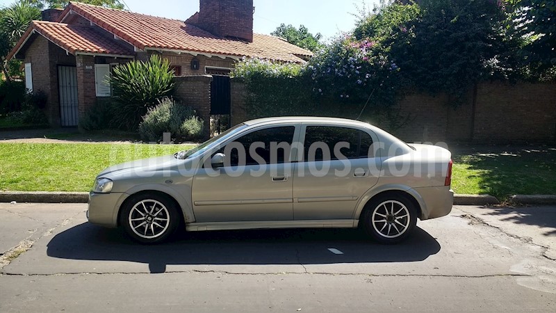 foto Chevrolet Astra GL 2.0 4P usado