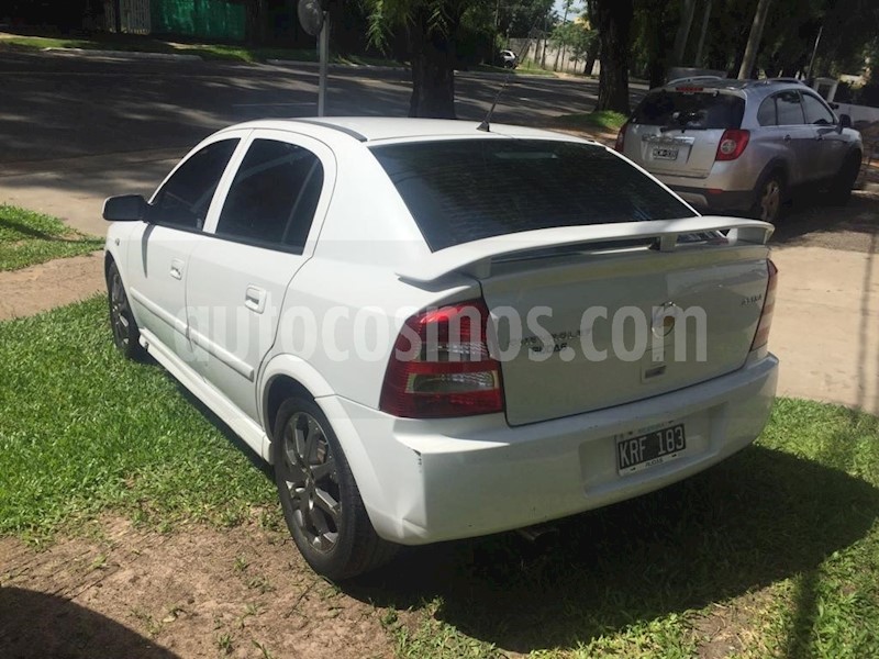 foto Chevrolet Astra GLS 2.0 4P usado