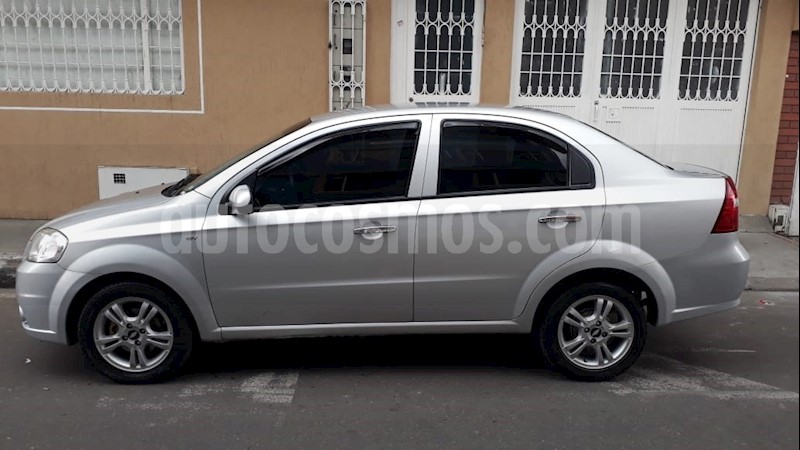 foto Chevrolet Aveo Emotion 4P 1.6L Full usado