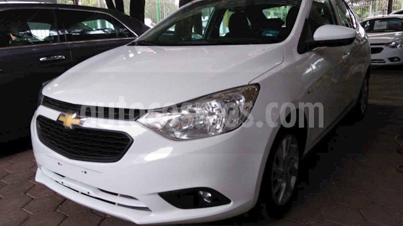 foto Chevrolet Aveo LT Aut usado (2019) color Blanco precio $174,900