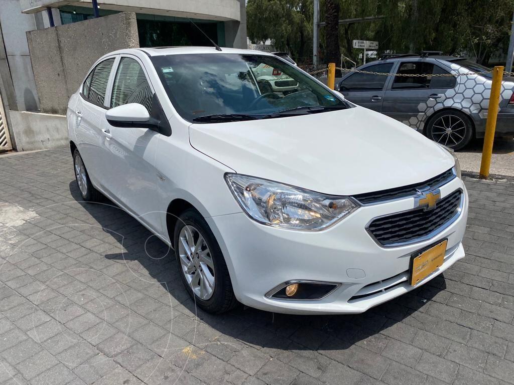 foto Chevrolet Aveo LTZ usado (2019) color Blanco precio $240,000