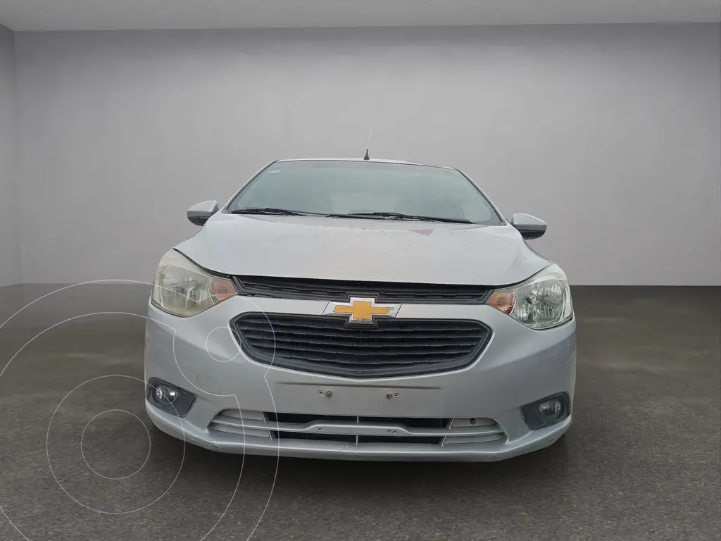 foto Chevrolet Aveo LS usado (2018) color plateado precio $169,900