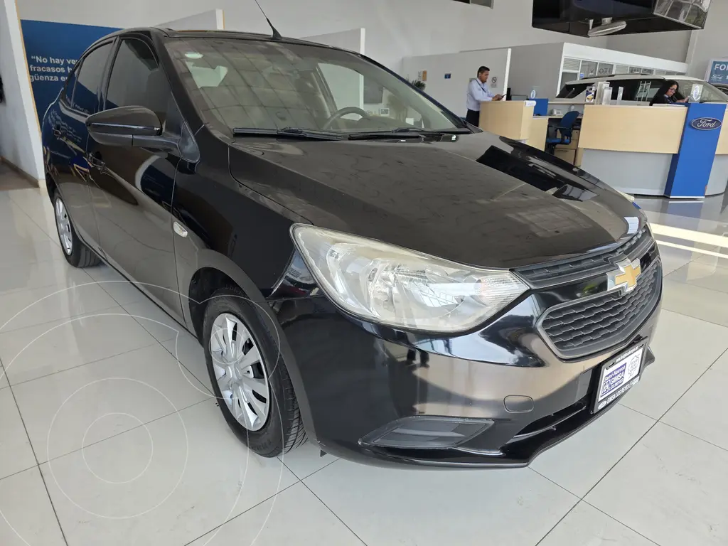 foto Chevrolet Aveo LS usado (2022) color Negro Grafito precio $210,000