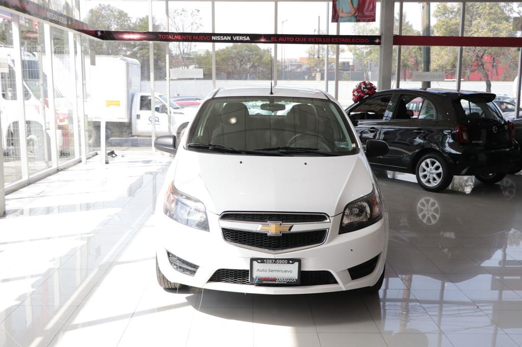 foto Chevrolet Aveo LS usado (2018) color Blanco precio $148,900