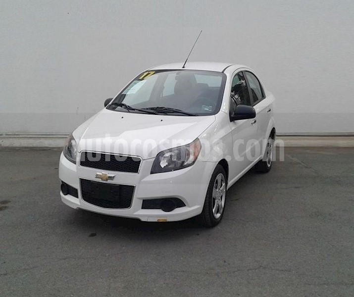 foto Chevrolet Aveo LT Aut usado (2017) color Blanco precio $139,000