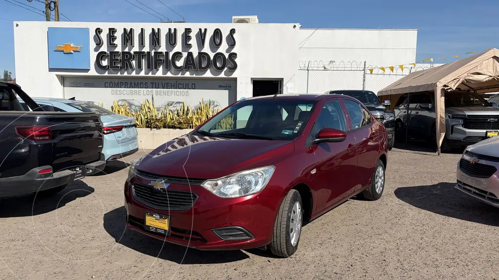 foto Chevrolet Aveo LS Aut usado (2022) color Rojo precio $195,000