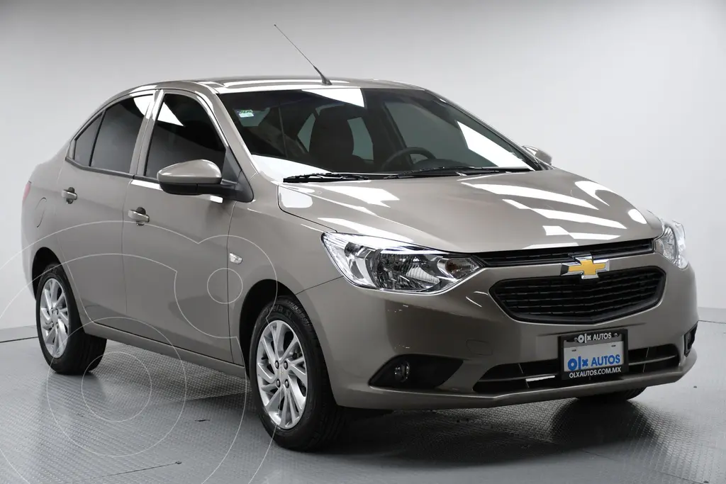 Chevrolet Aveo LT usado (2022) color Azul precio 268,000