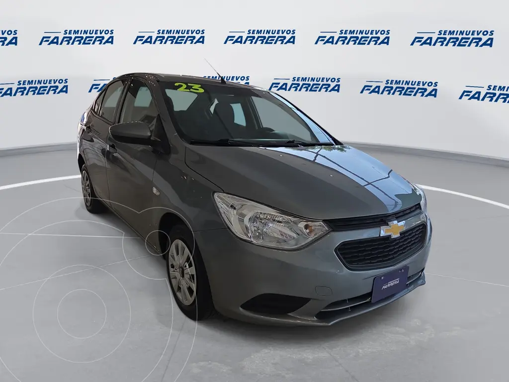 foto Chevrolet Aveo LS usado (2023) color Gris precio $230,000