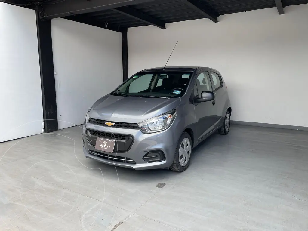foto Chevrolet Beat Hatchback LT usado (2018) color Gris precio $142,000