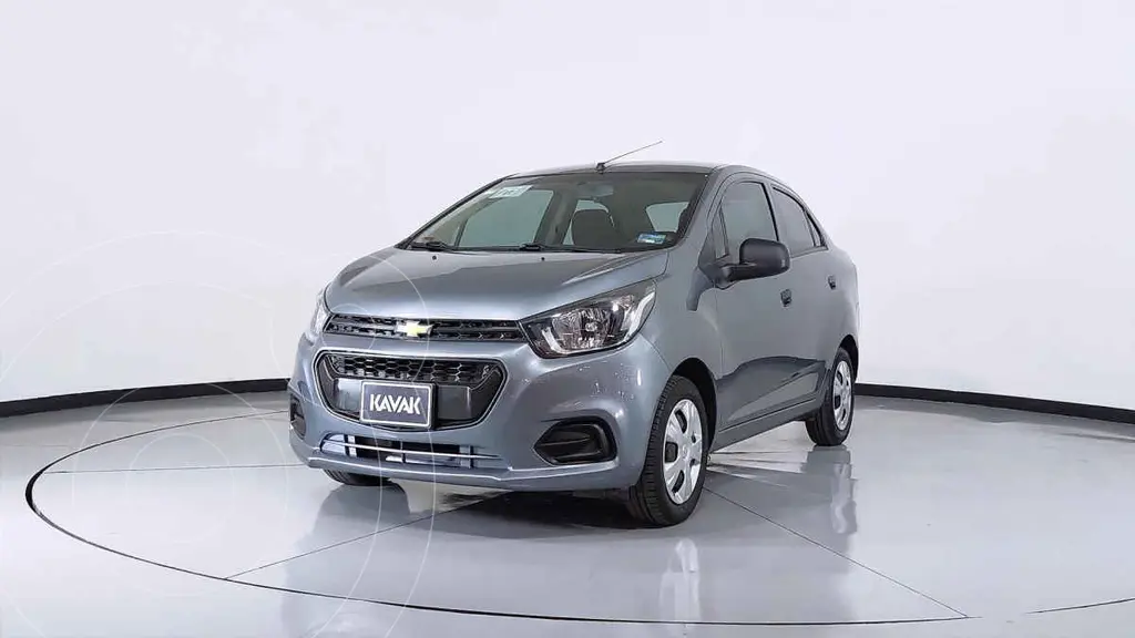 Chevrolet Beat Notchback LS usado (2019) color Negro precio $195,999