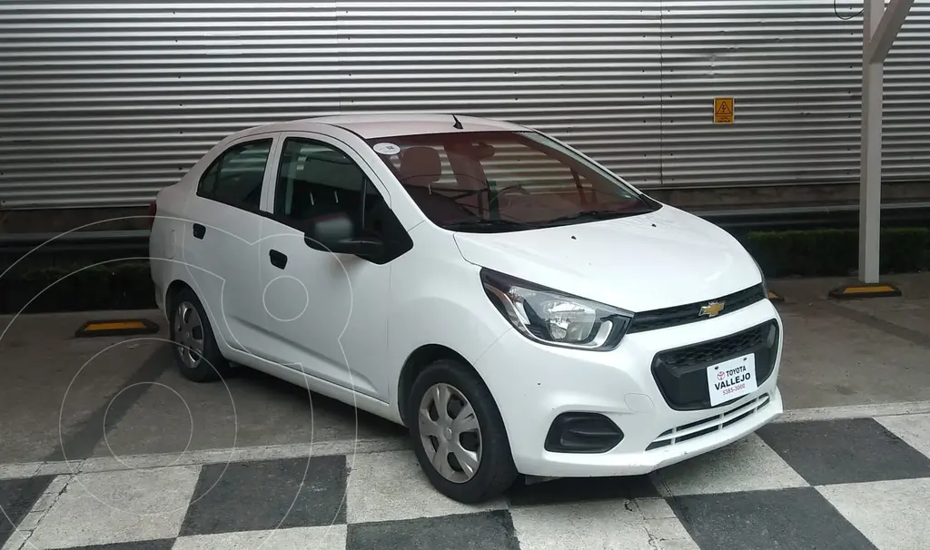 Chevrolet Beat Notchback LT Sedan usado (2021) color Blanco precio $235,000